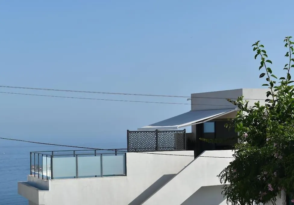 Moderna Villa Mediterranea Nerja