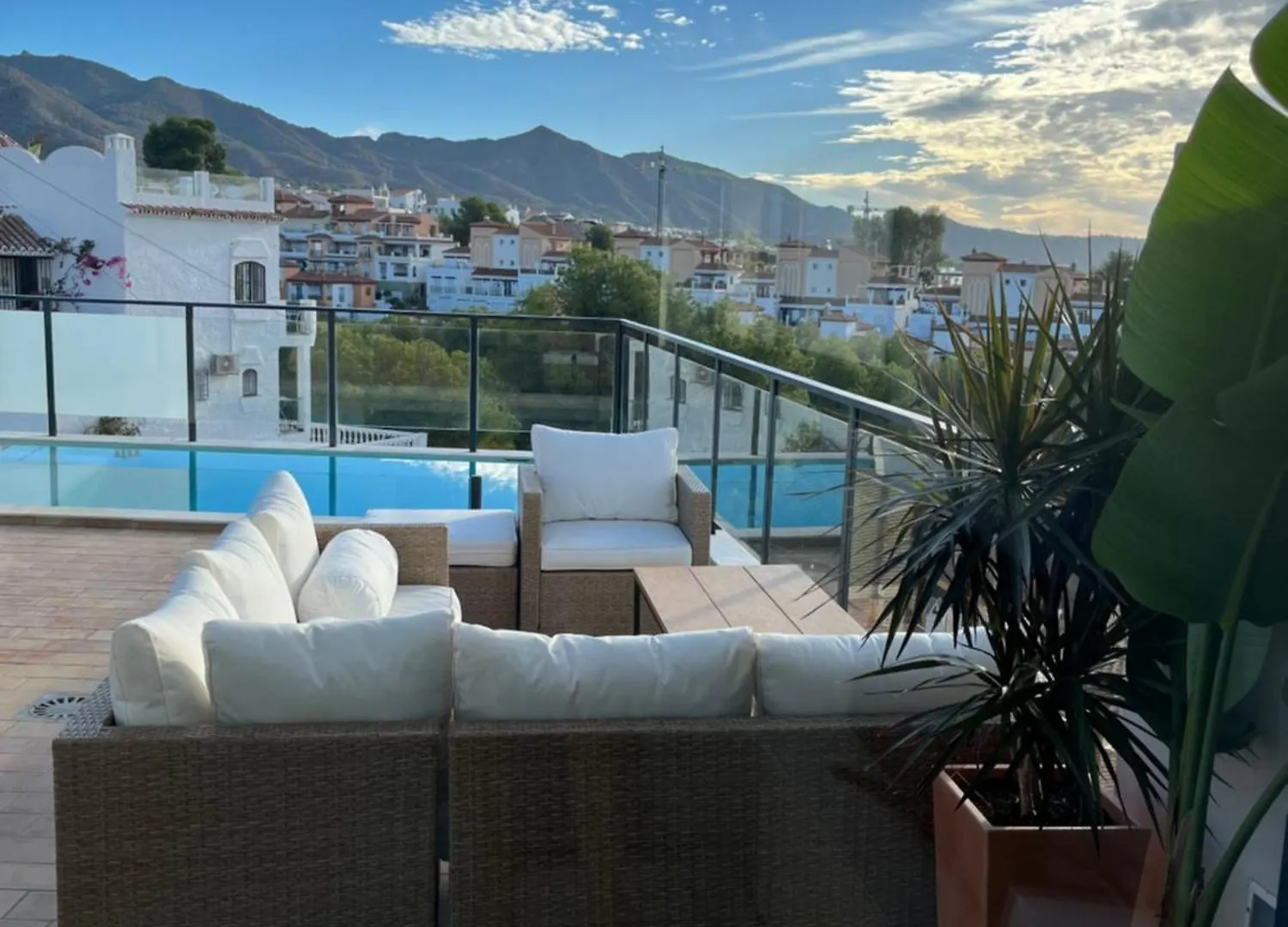 Moderna Villa Mediterranea Nerja 0*,  Espanha